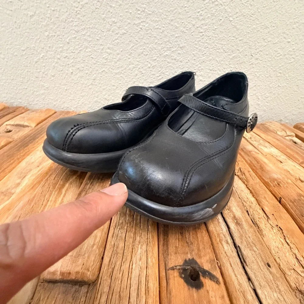 Dansko Black Leather Mary Jane Platform Shoes Women Size 7